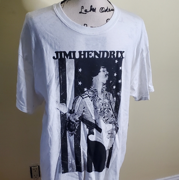 Jimi Hendrix Other - Jimi Hendrix White Graphic Band Tee Size L NWT